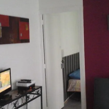 Notre Dame Apartment *